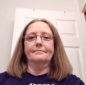 Meet your Posher, Cyndie j